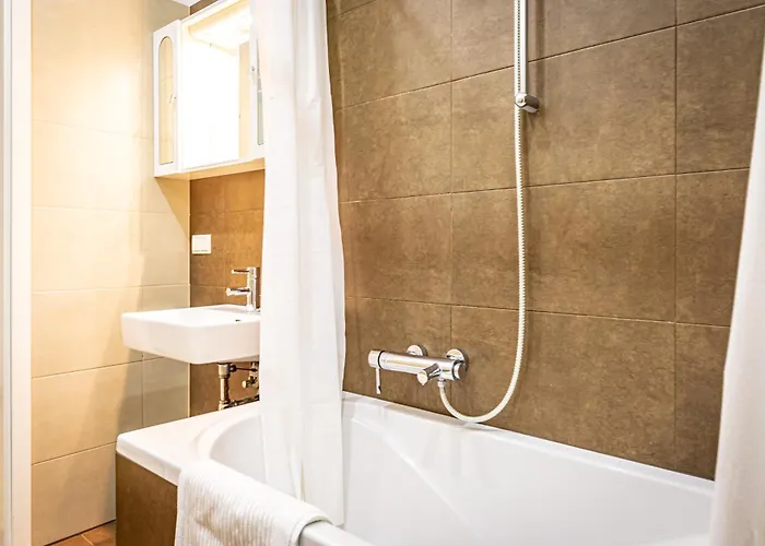 Apartahotel Ley 1200 Viena